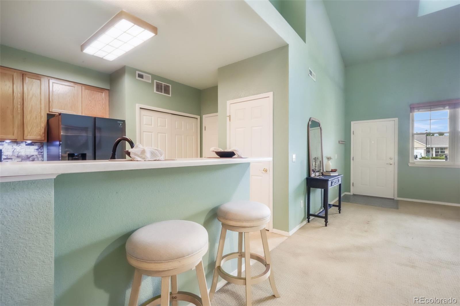 1223 Villa Grove