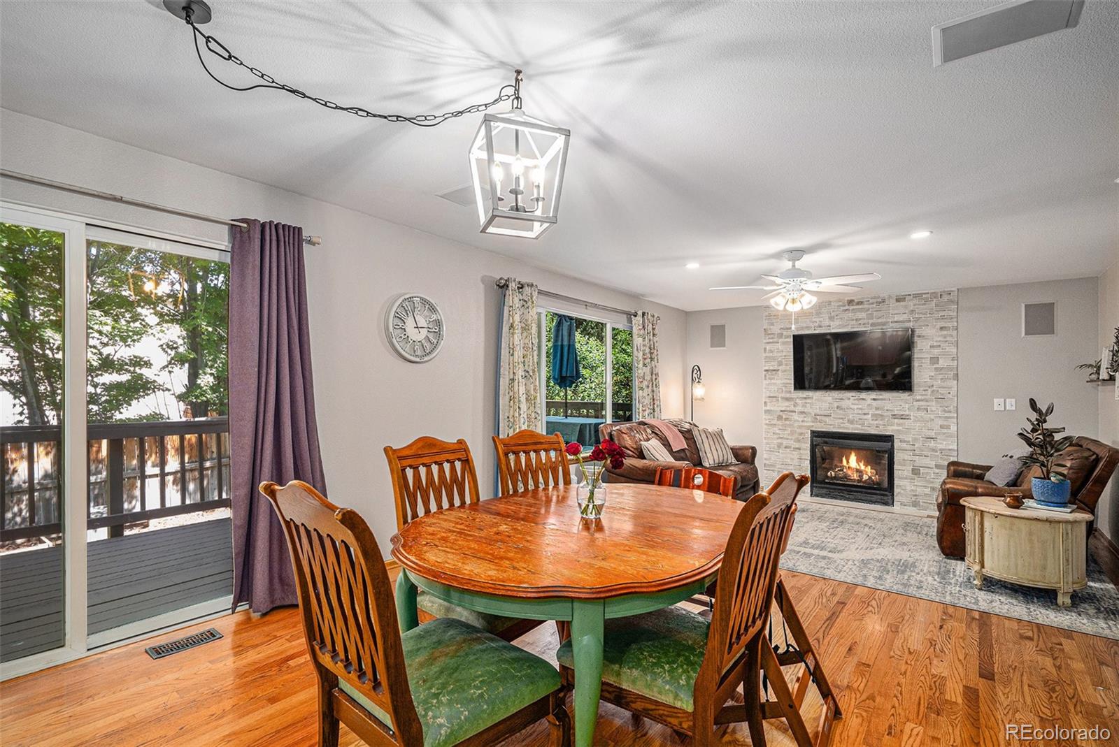 9640 Moss Rose Circle