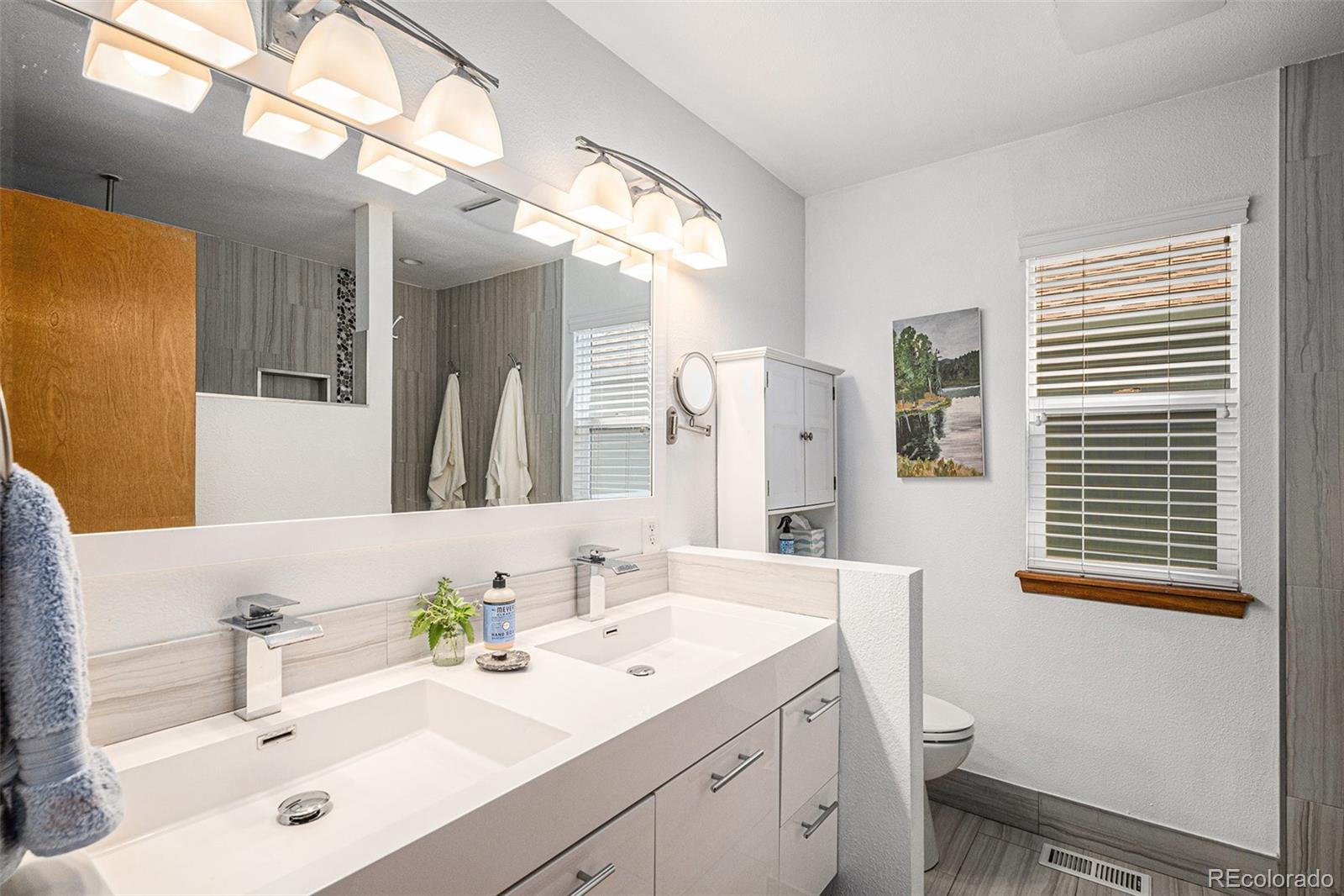 9640 Moss Rose Circle