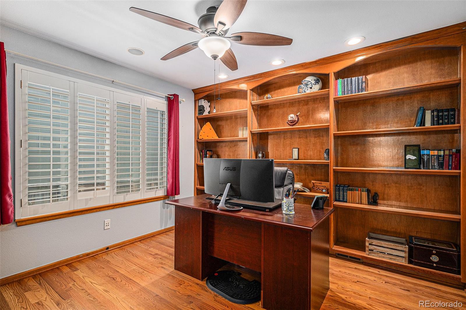 9640 Moss Rose Circle