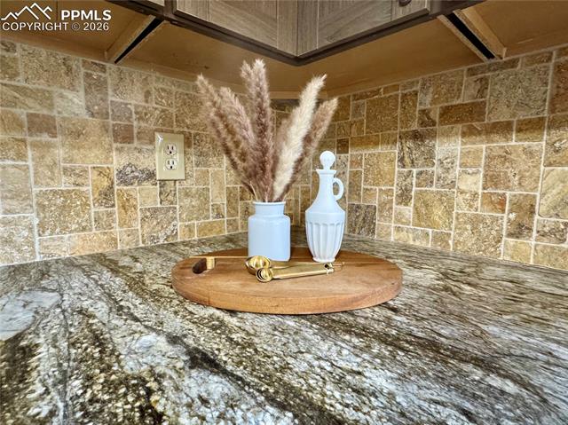 463 N Washington Street