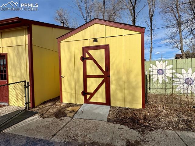 463 N Washington Street