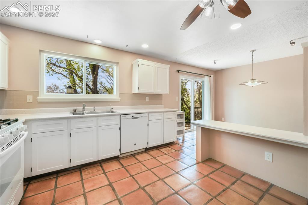 223 Saddlemountain Road