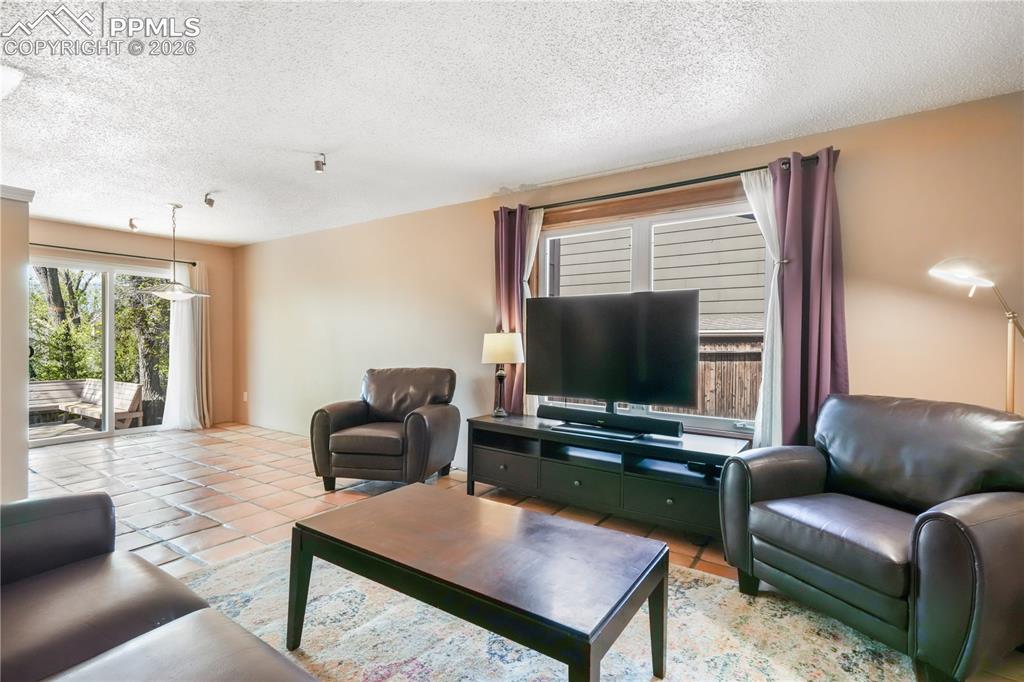 223 Saddlemountain Road