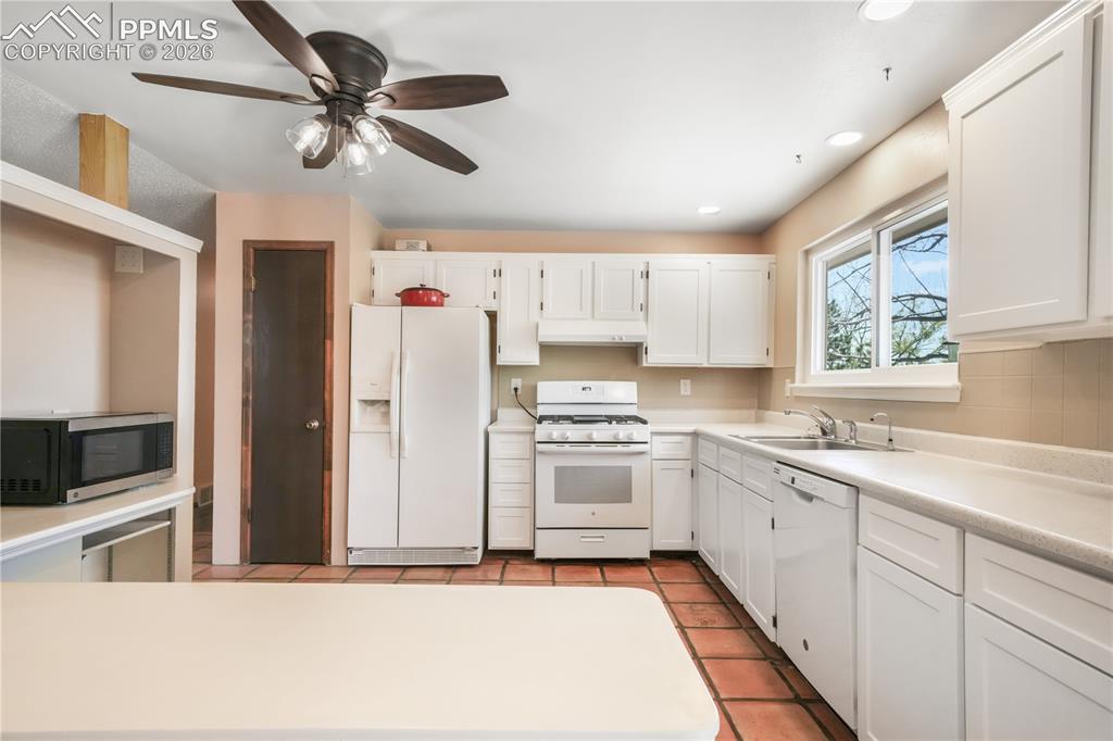 223 Saddlemountain Road