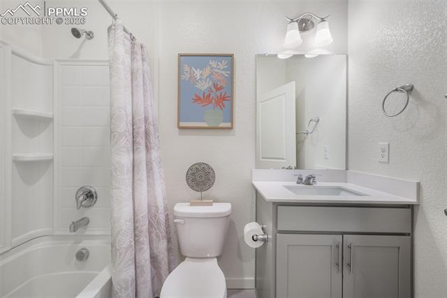 2140 Flame Grass Drive