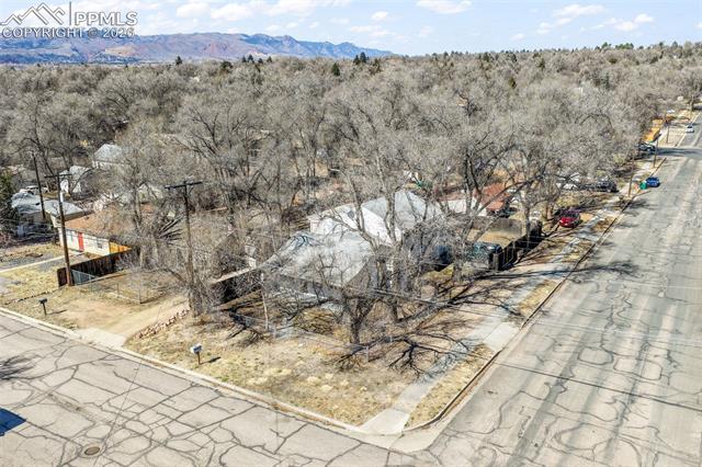 2218 E St Vrain Street