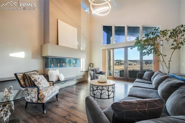 19647 Guildford Court