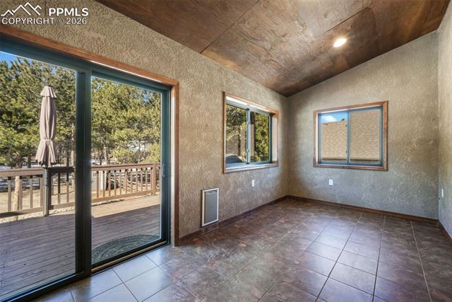 1116 Ptarmigan Drive