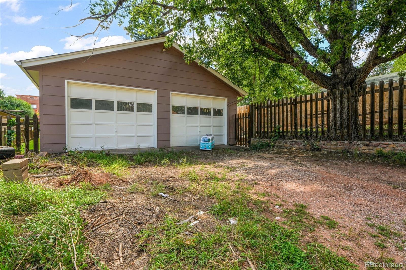 3326 W Kiowa Street