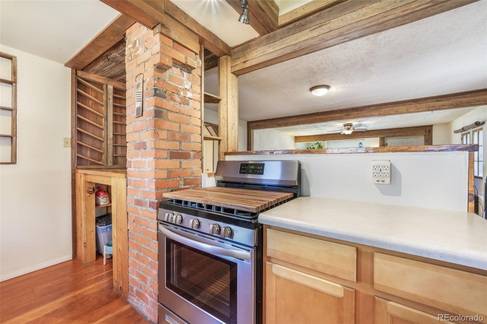 3326 W Kiowa Street
