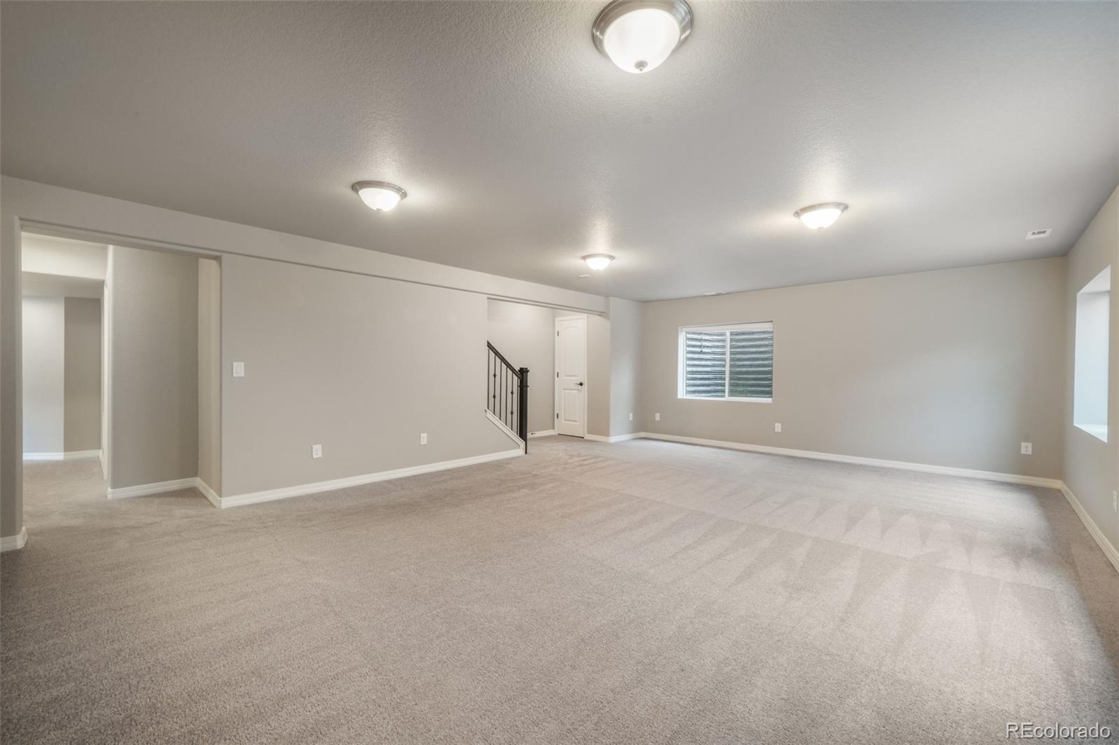 2583 Lakes Edge Drive