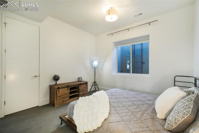 3585 Meadow Run Circle