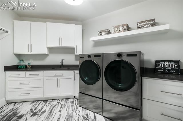 3585 Meadow Run Circle