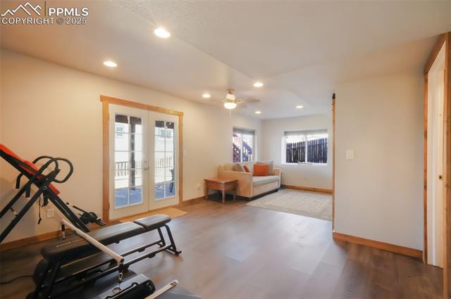 3656 N HANCOCK Avenue