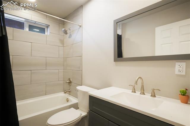 3656 N HANCOCK Avenue