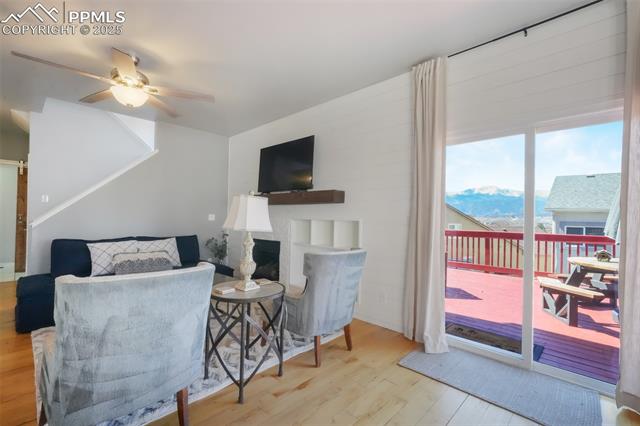 3656 N HANCOCK Avenue