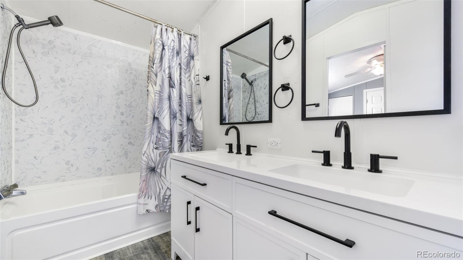 3841 N Cascade Avenue