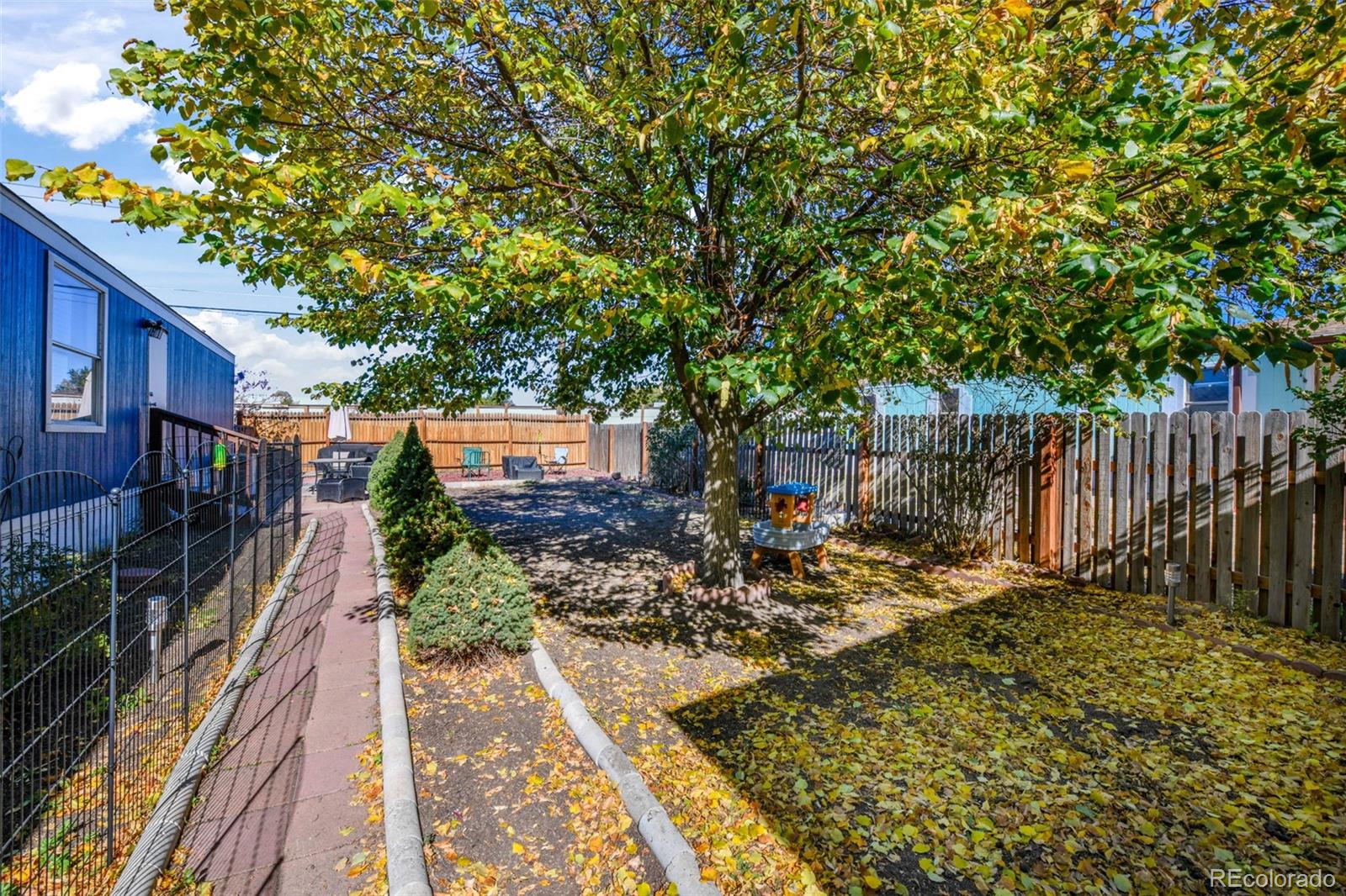 3841 N Cascade Avenue