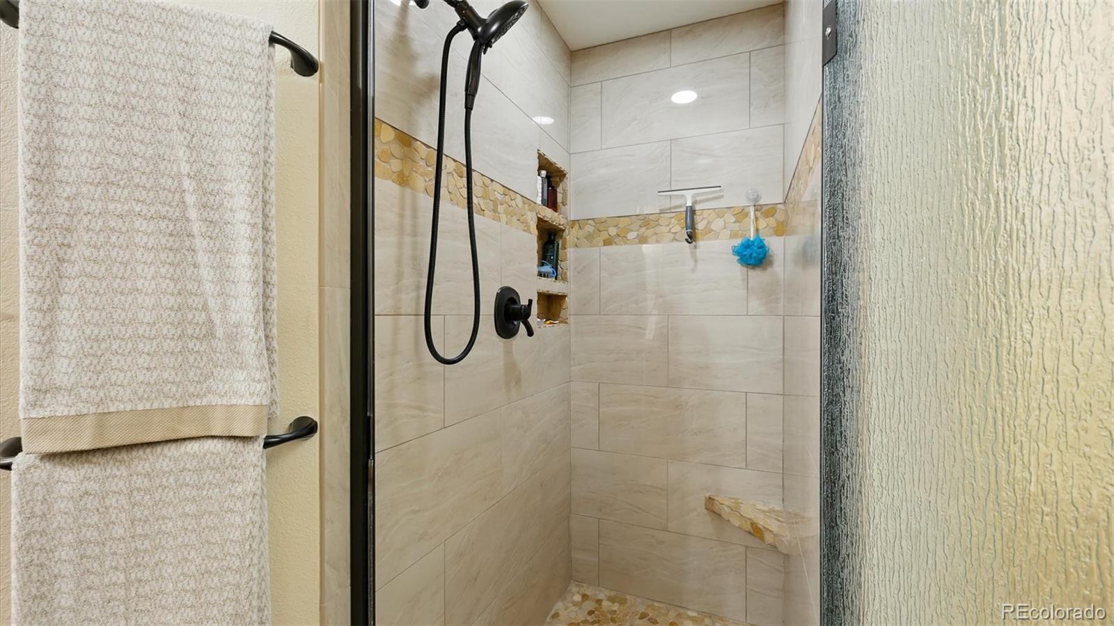 440 Torrey Pines Way