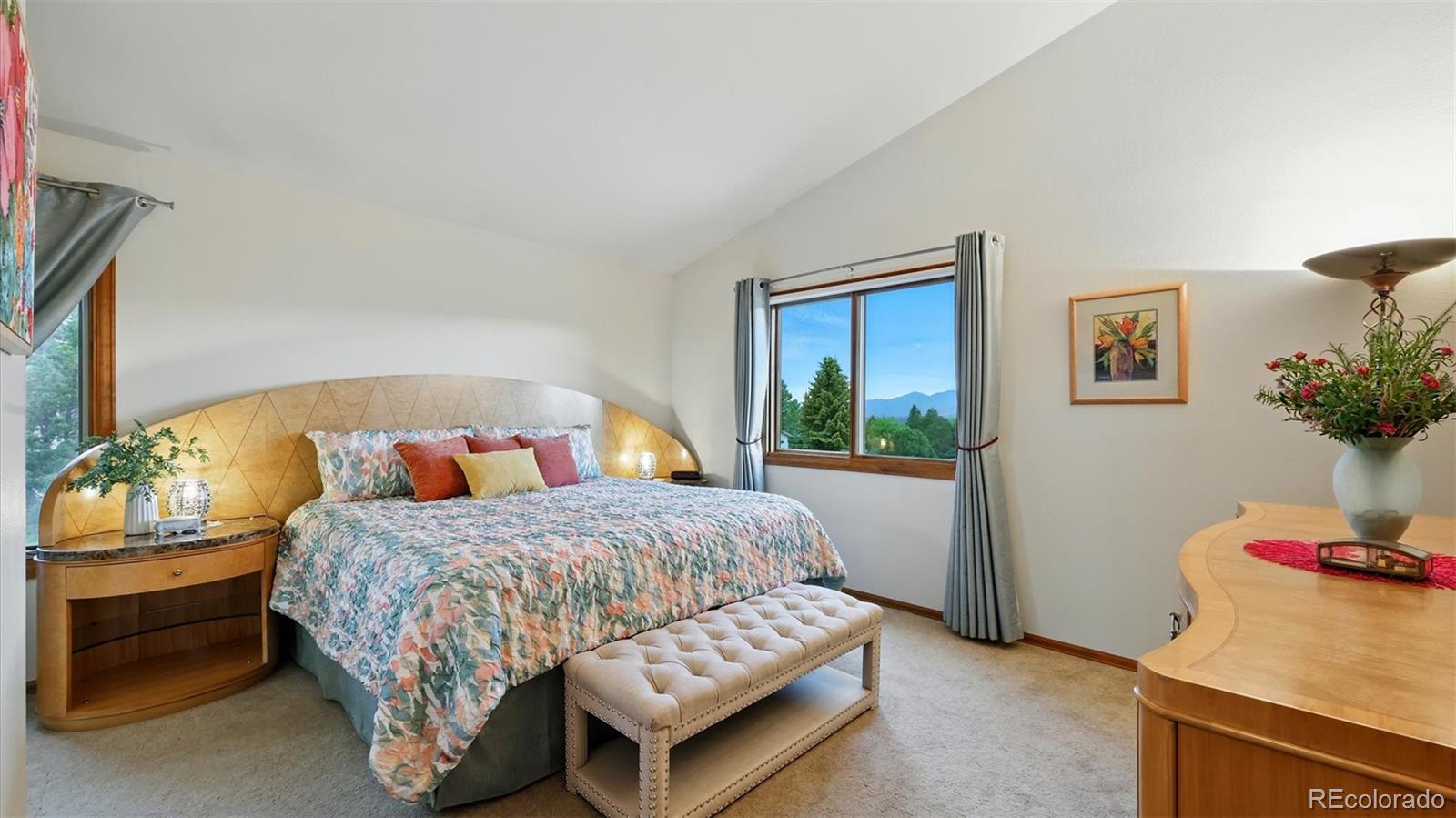 440 Torrey Pines Way