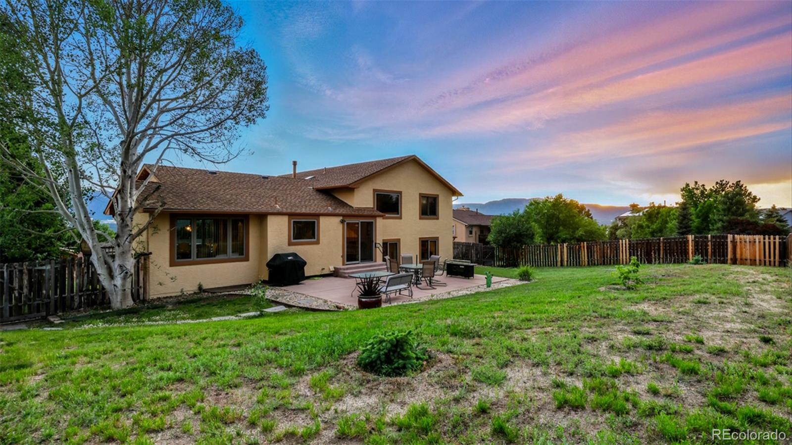 440 Torrey Pines Way