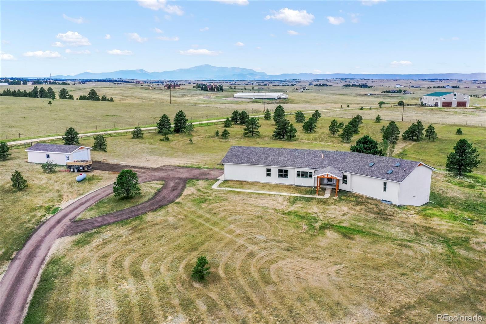 18050 Quarterhorse Lane