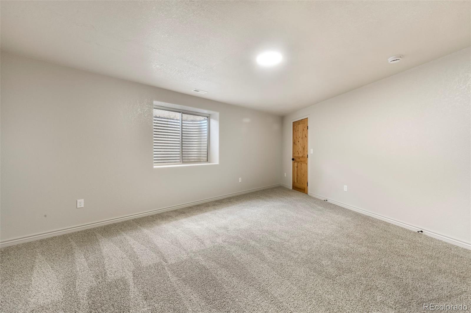 18050 Quarterhorse Lane