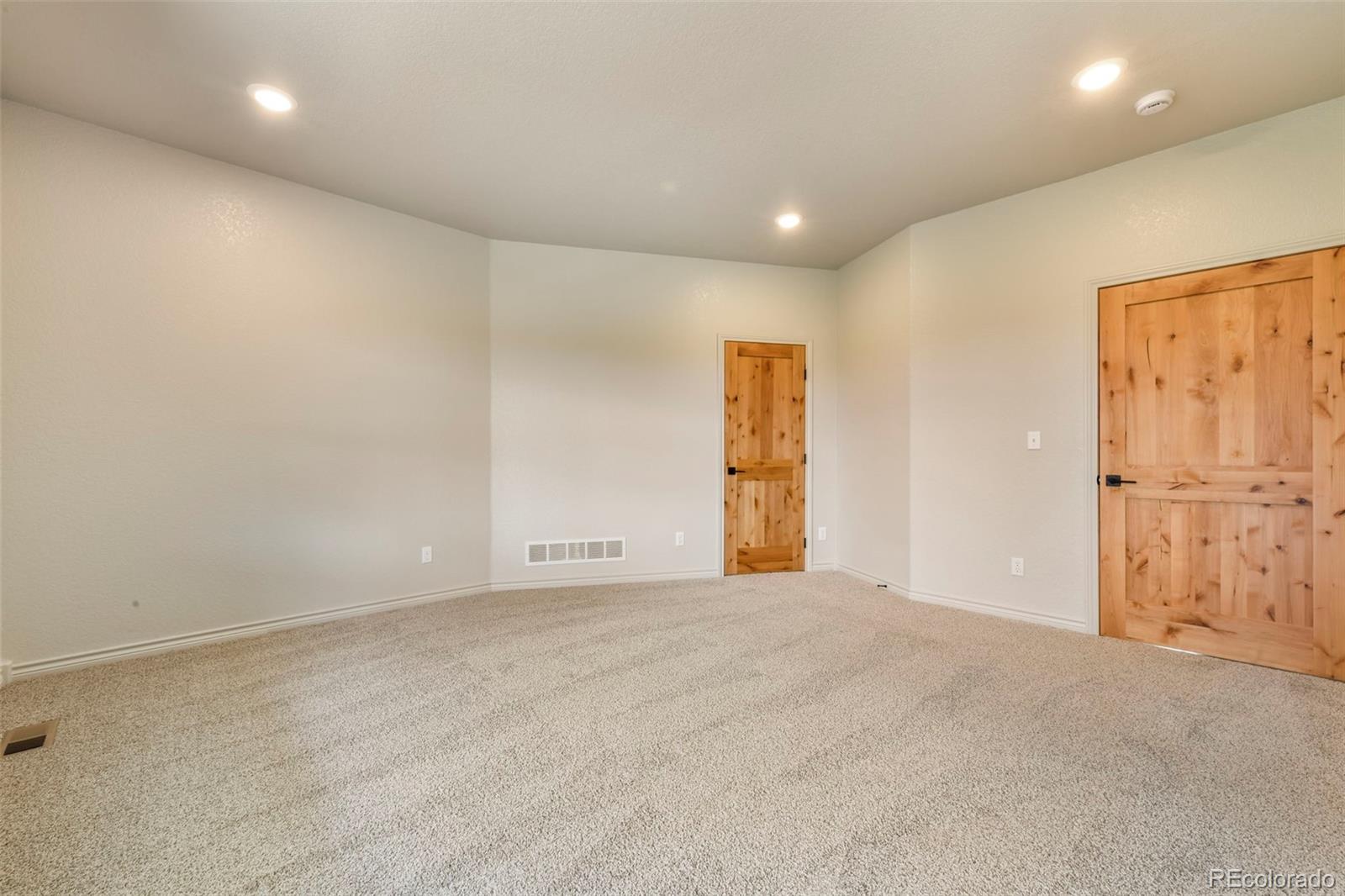 18050 Quarterhorse Lane