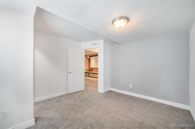 9771 Cascade Street