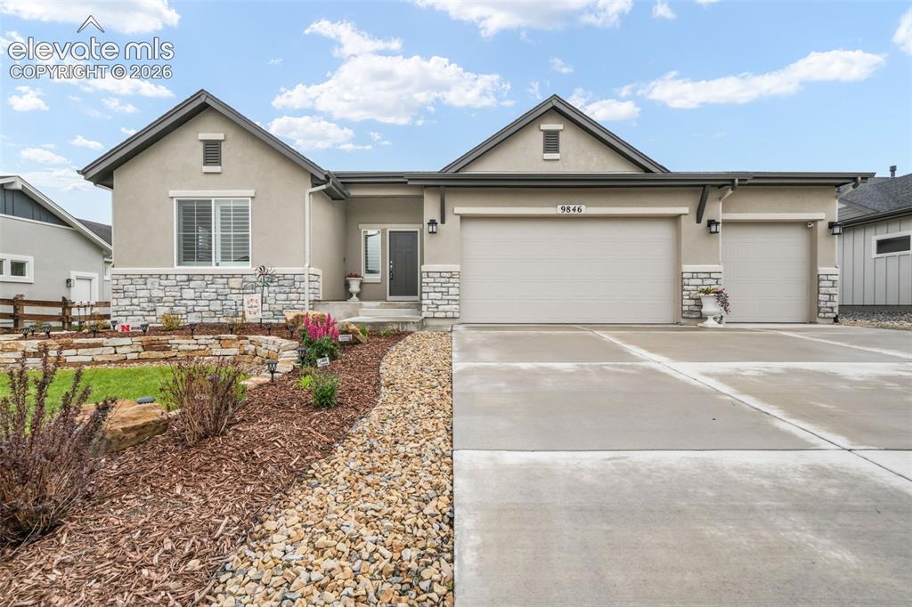 9846 Bison Valley Trail