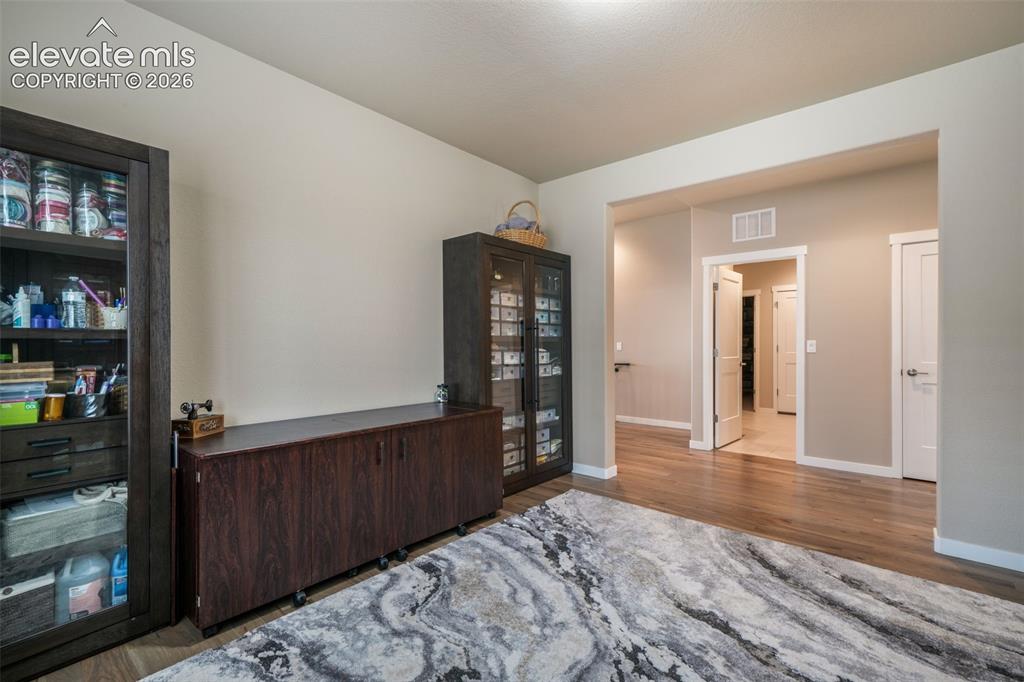 9846 Bison Valley Trail