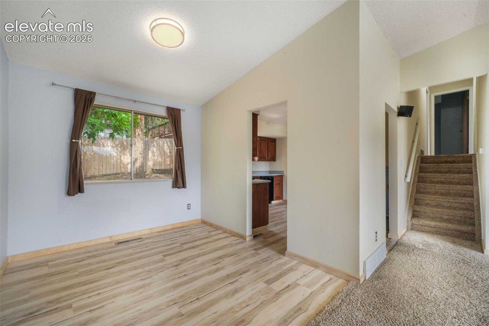 5090 Flintridge Drive
