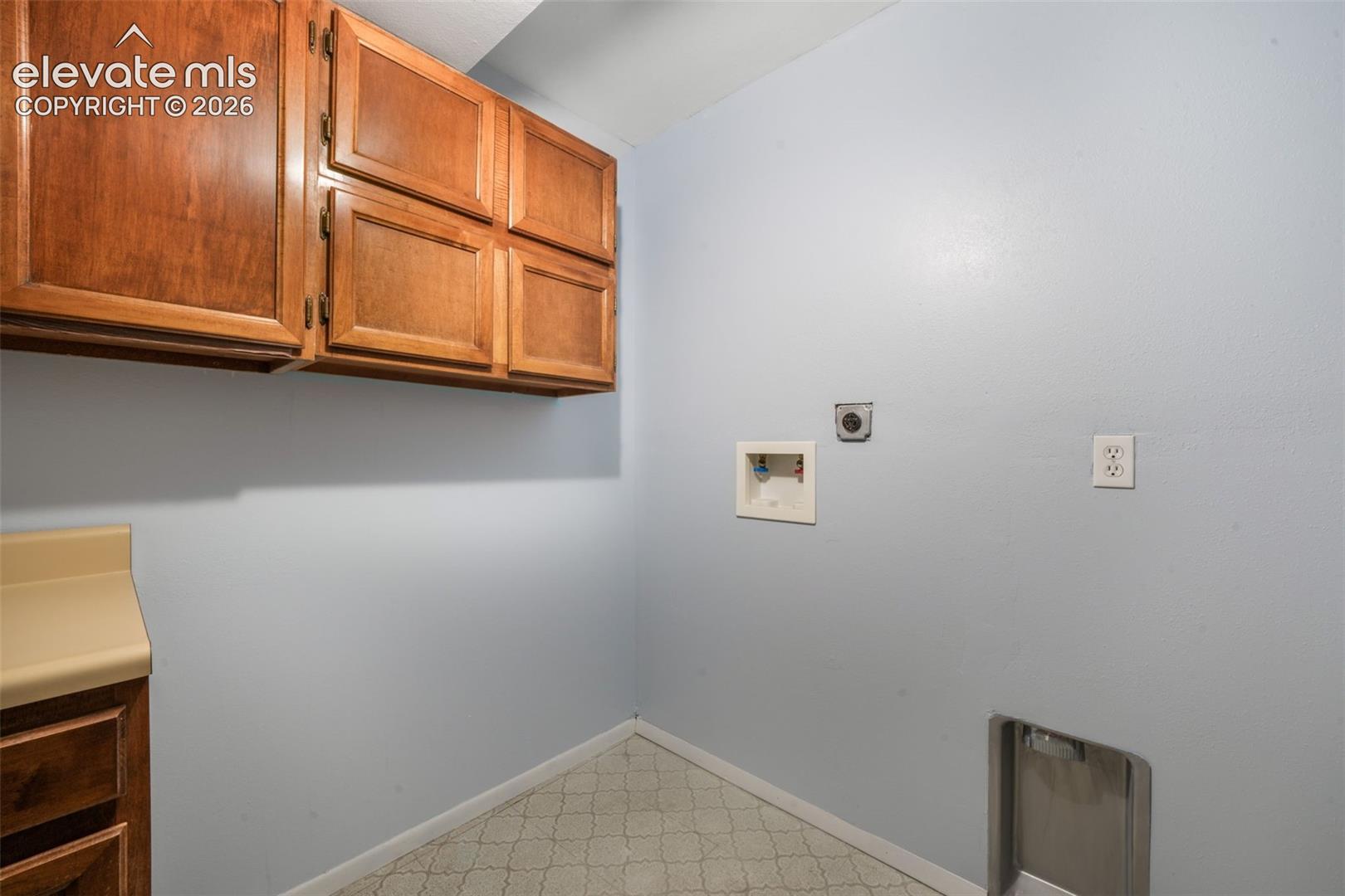 5090 Flintridge Drive