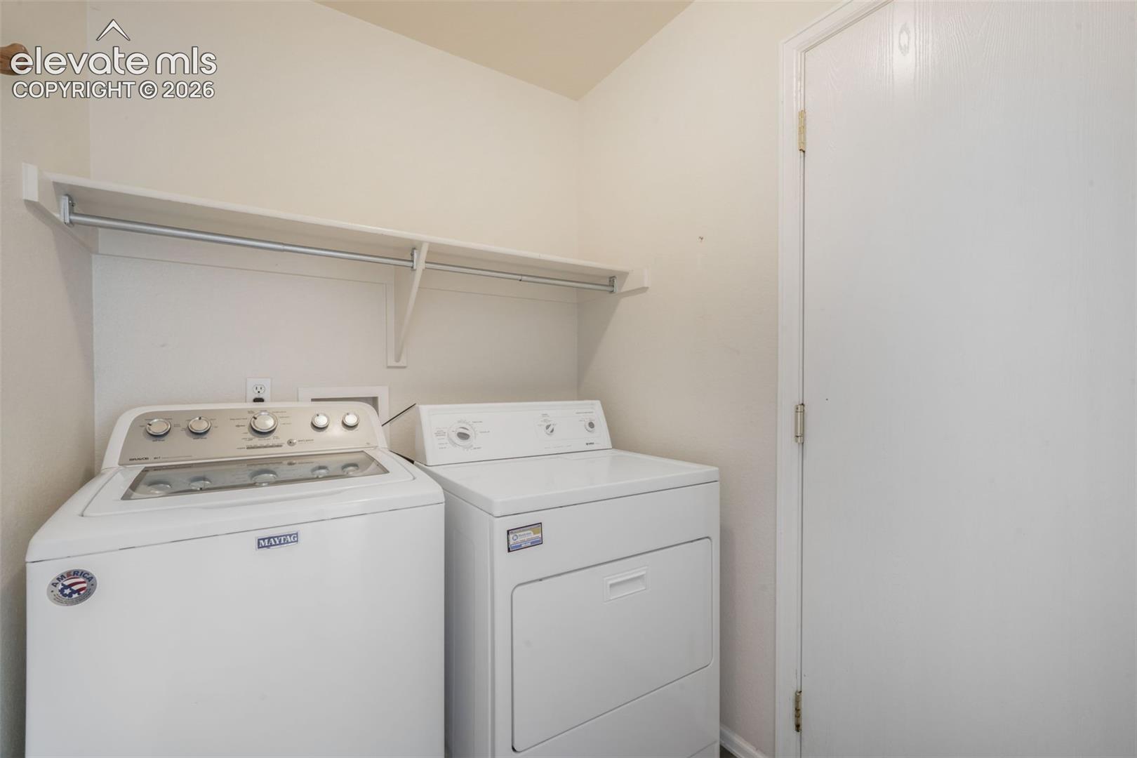 324 Fox Run Circle