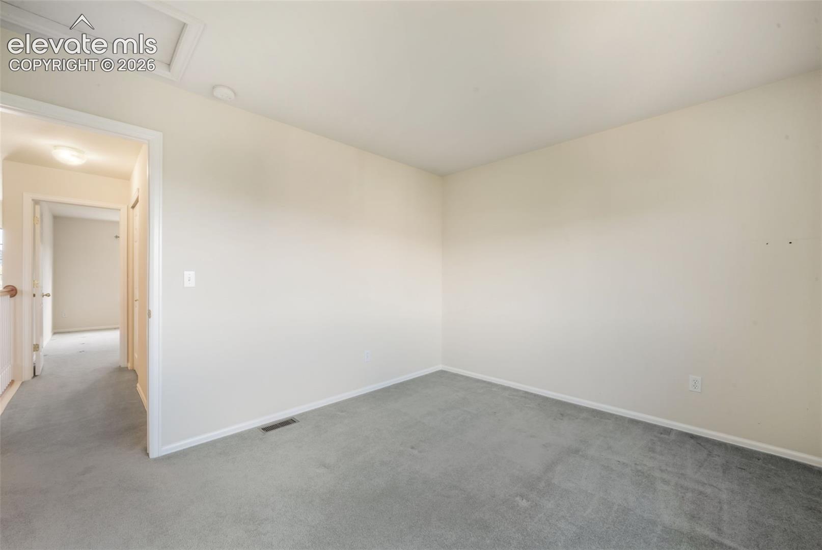 324 Fox Run Circle
