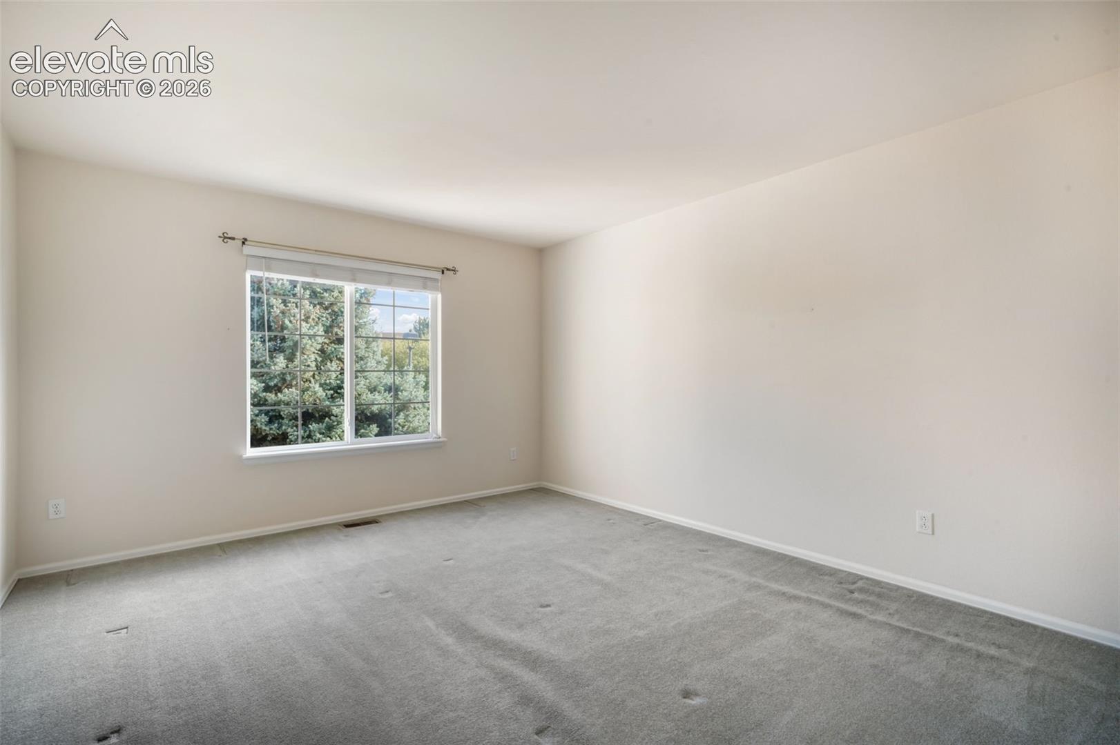 324 Fox Run Circle