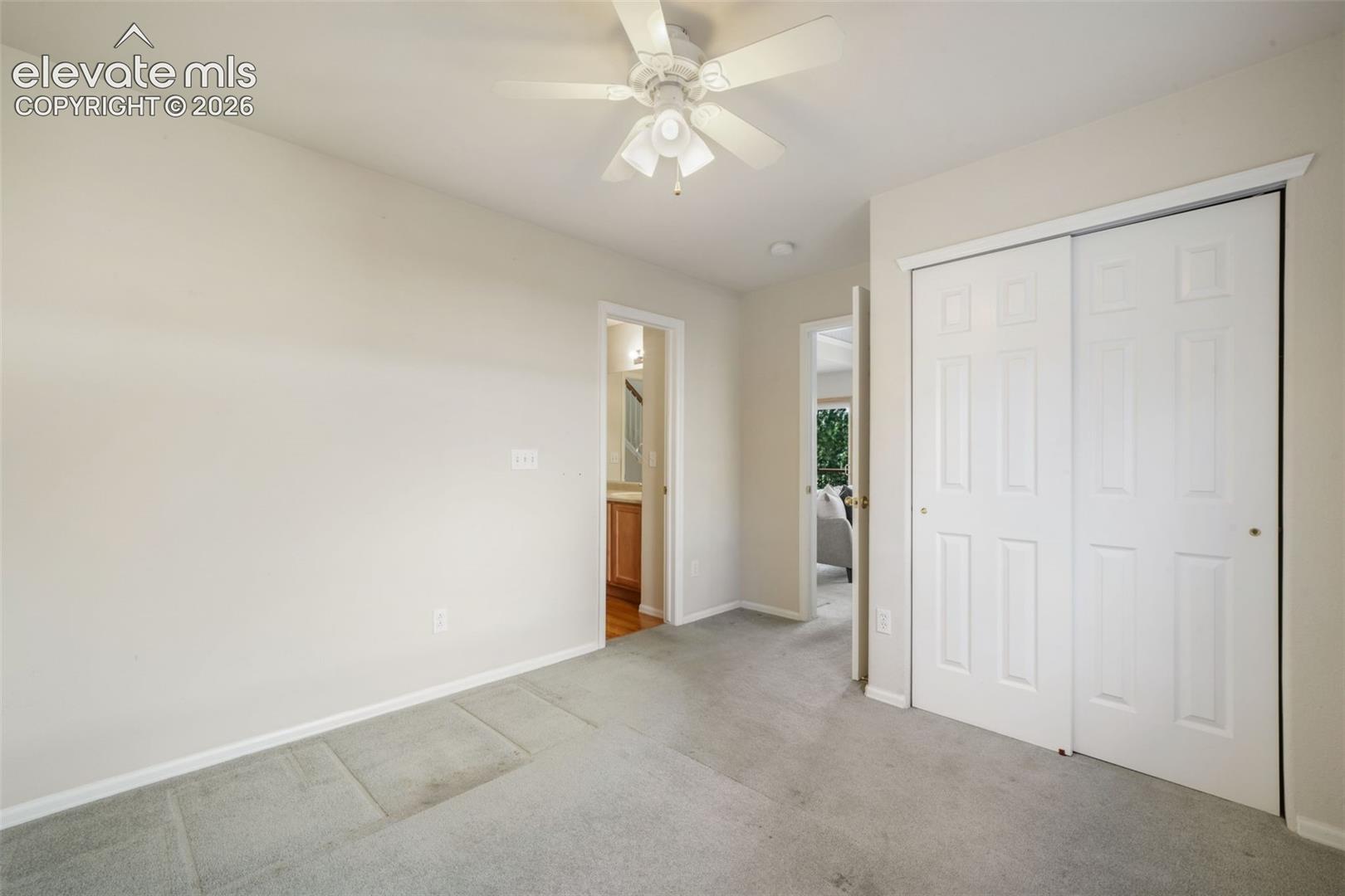324 Fox Run Circle