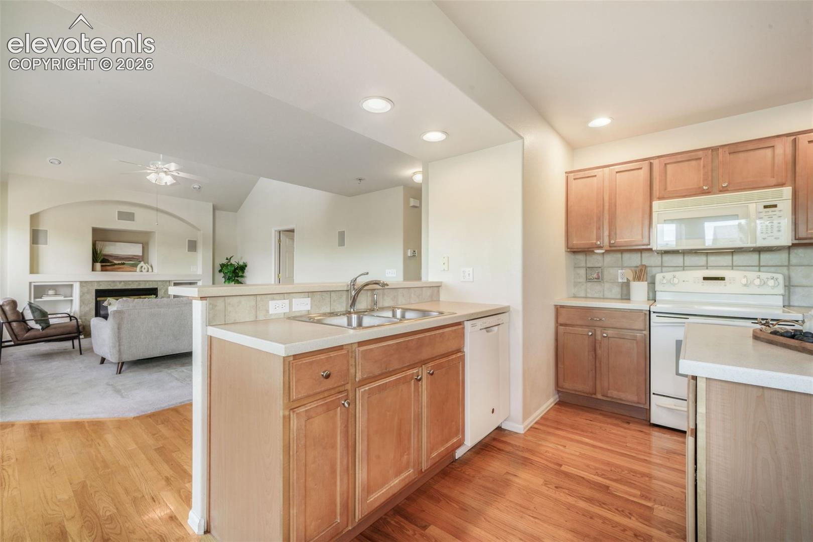 324 Fox Run Circle