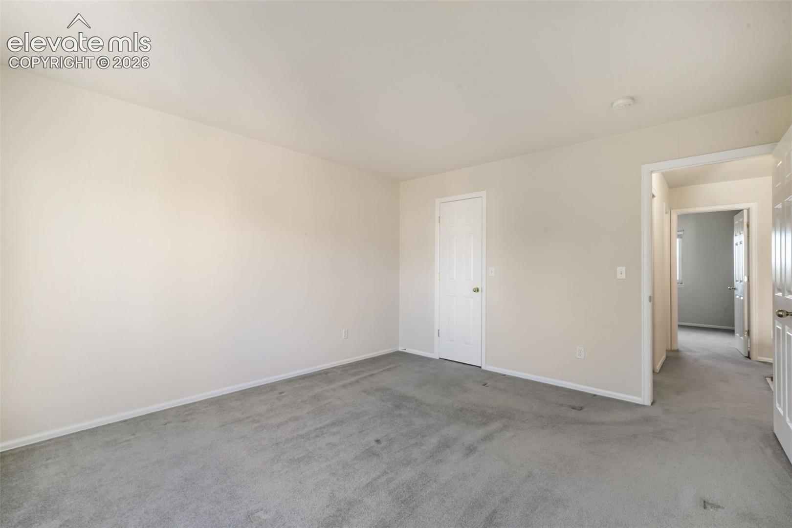 324 Fox Run Circle