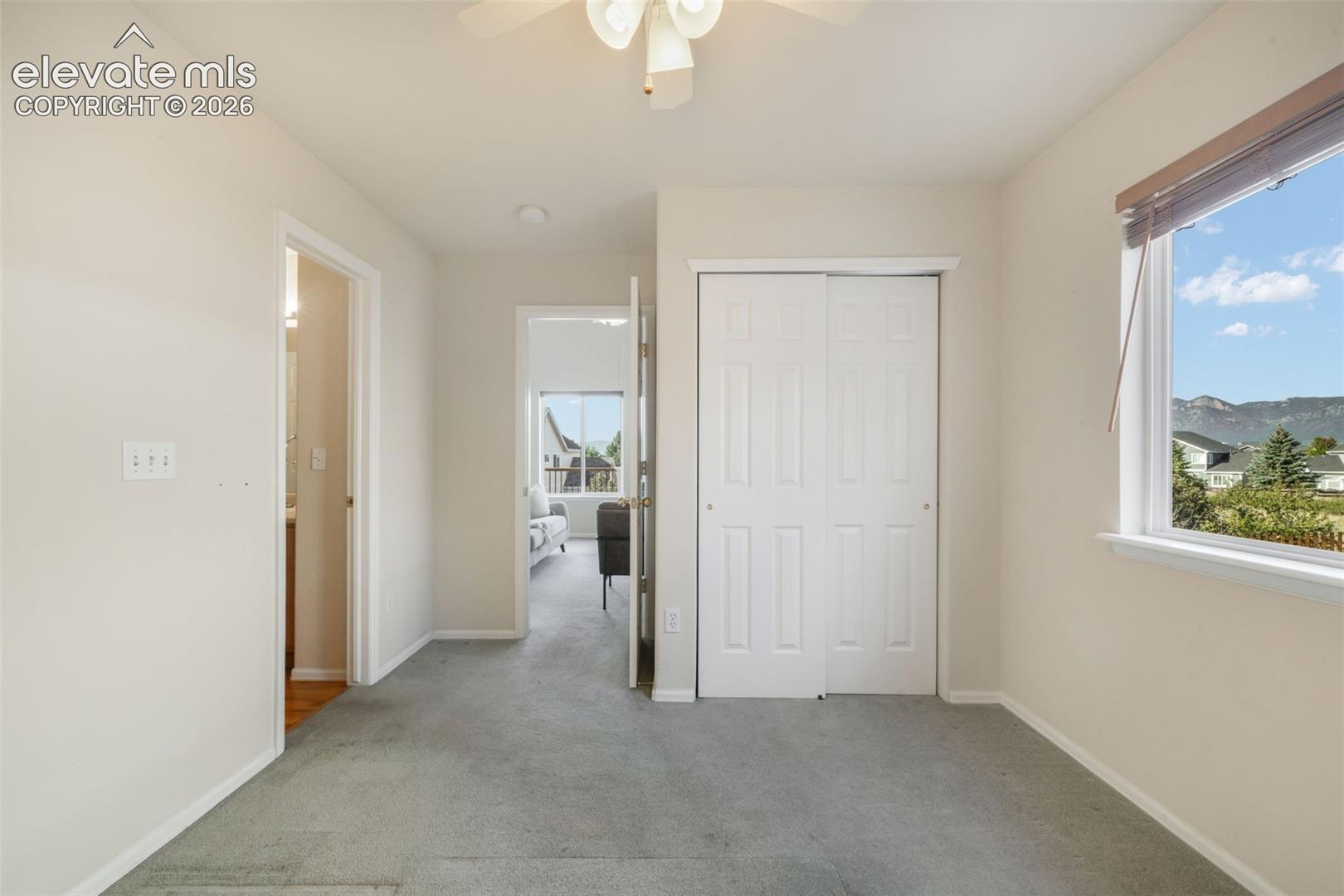 324 Fox Run Circle