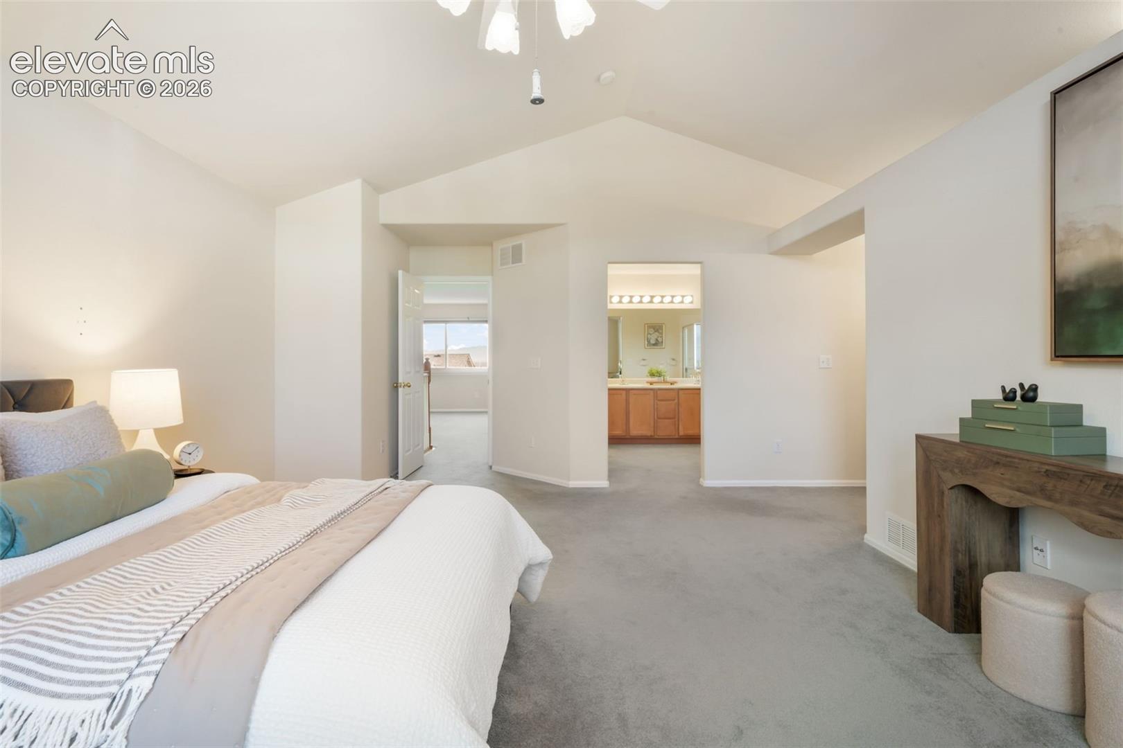 324 Fox Run Circle