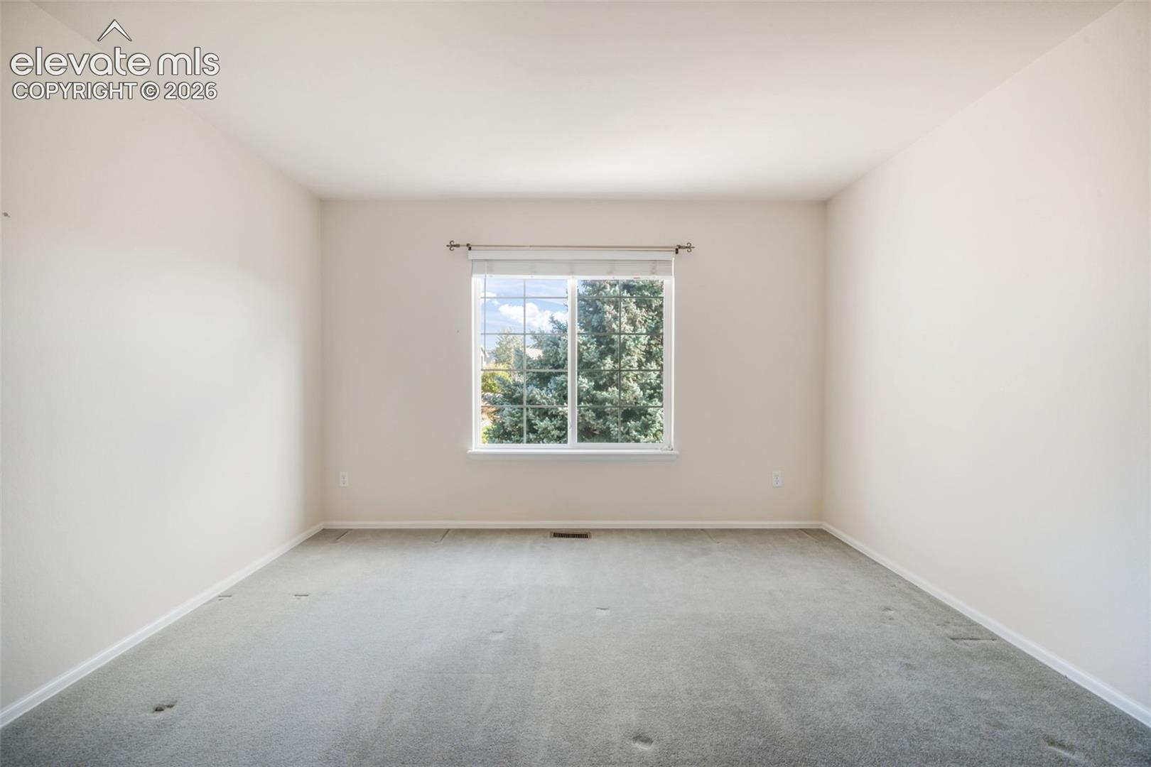 324 Fox Run Circle