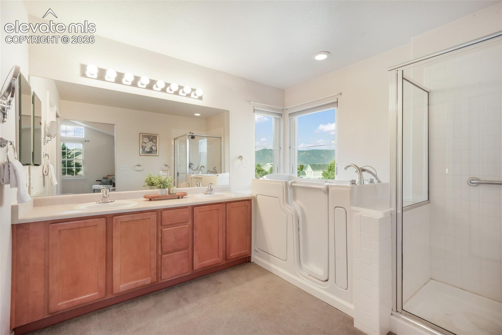324 Fox Run Circle