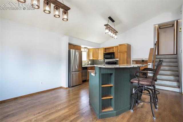 2485 Maroon Bells Avenue