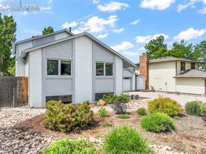2485 Maroon Bells Avenue