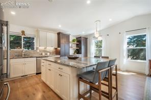 8390 Freemantle Drive