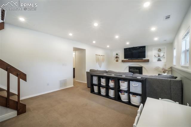 8390 Freemantle Drive