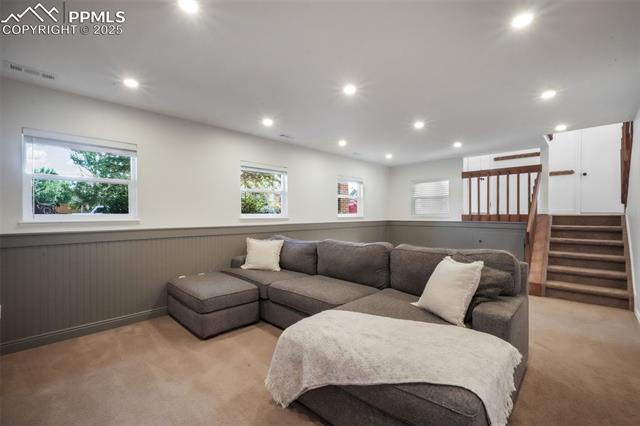 8390 Freemantle Drive