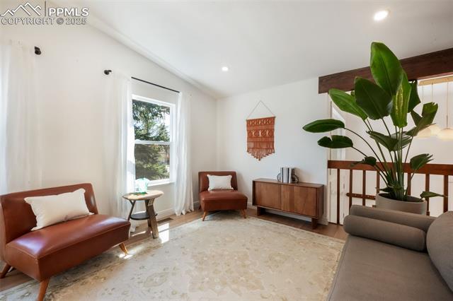 8390 Freemantle Drive